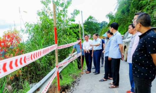 Tái thiết cuộc sống cho người dân vùng lũ Nghệ An 