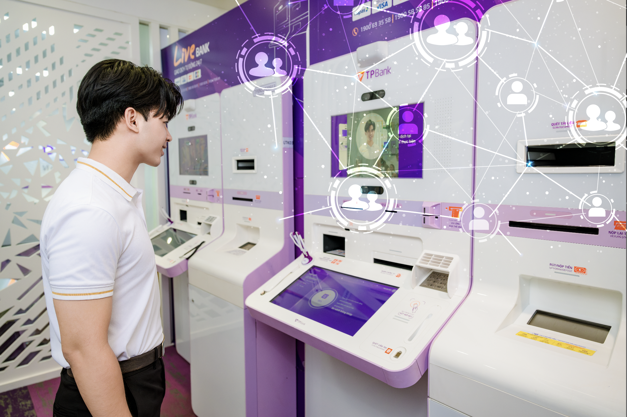 Hơn 98% giao dịch của khách hàng TPBank diễn ra trên kênh số với hơn 14 triệu người dùng.