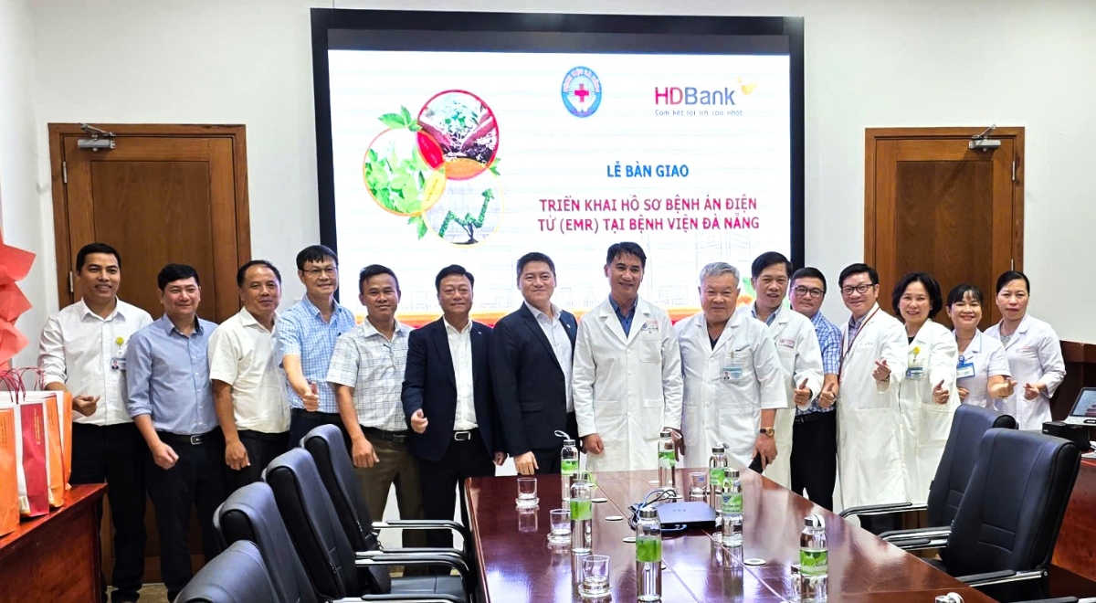 HDBank đã bàn giao dự án Hồ sơ bệnh án điện tử cho Bệnh viện Đà Nẵng sau hơn 2 tháng triển khai.