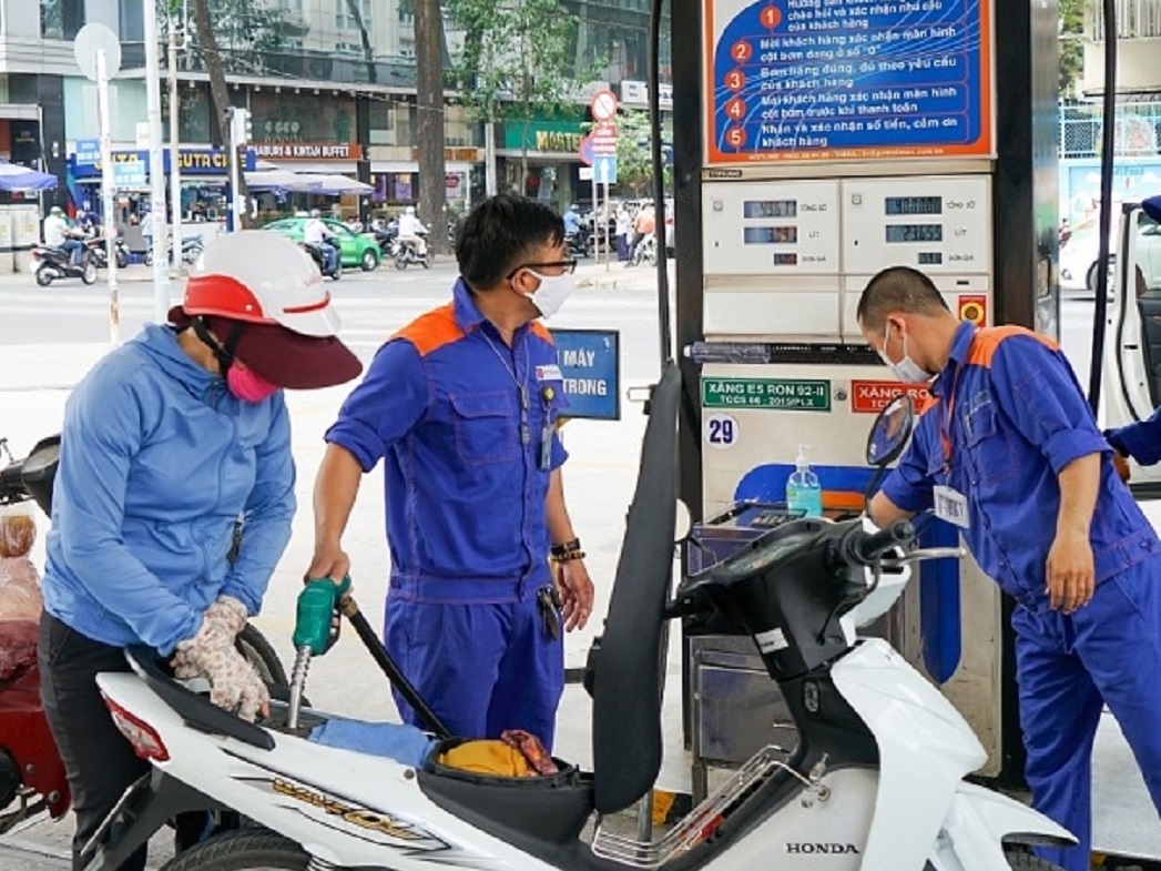 Giá các mặt hàng xăng được điều chỉnh giảm từ chiều 9/10/2025.