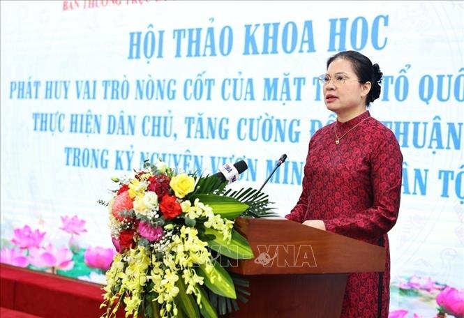 Phó Chủ tịch Ủy ban Trung ương Mặt trận Tổ quốc Việt Nam Hà Thị Nga phát biểu. Ảnh: TTXVN.