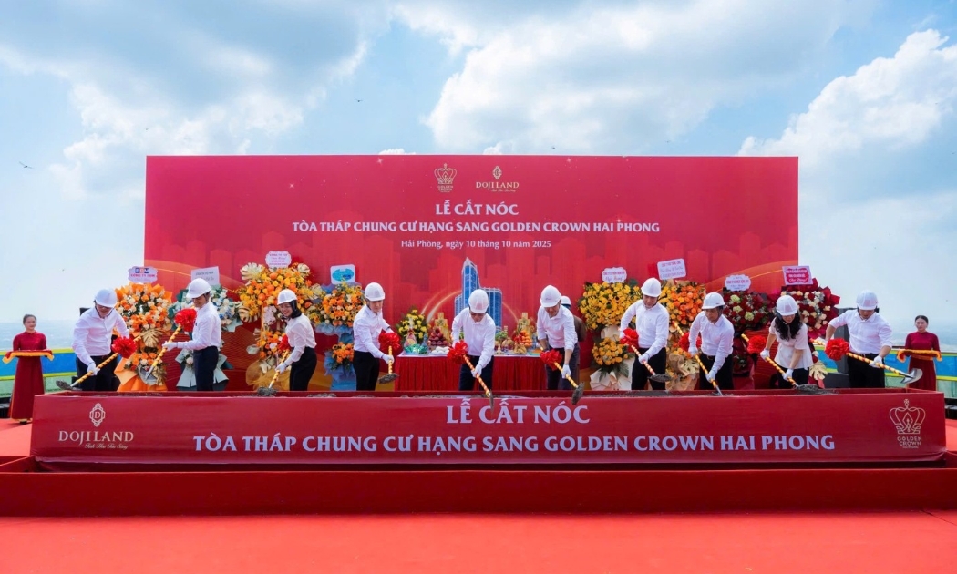 Lễ cất nóc toà tháp chung cư hạng sang Golden Crown Hai Phong.