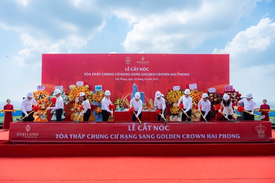 Lễ cất nóc toà tháp chung cư hạng sang Golden Crown Hai Phong.