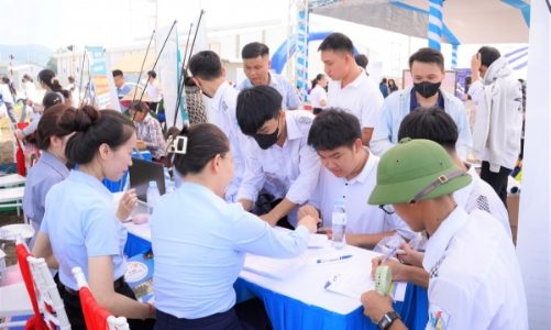 Nghệ An: Gần 14.000 người đi làm việc ở nước ngoài trong 9 tháng