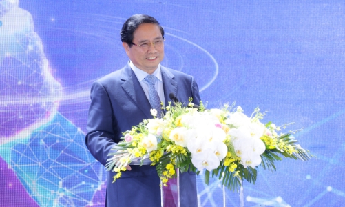 Thủ tướng kêu gọi “3 tiên phong, 2 lớn mạnh” để công – tư cùng kiến quốc