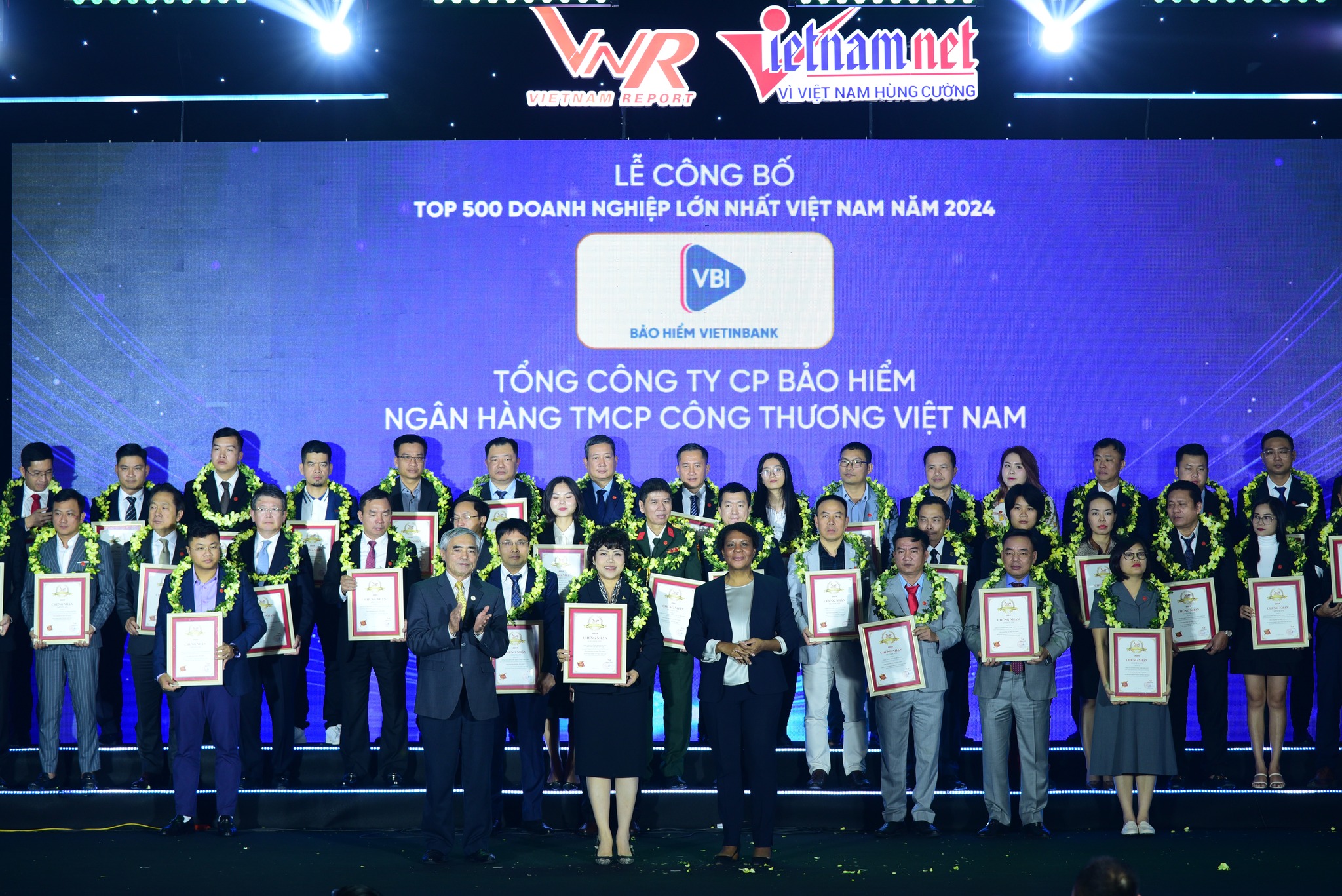 Bảo hiểm VietinBank (VBI) được vinh danh trong Top 500 doanh nghiệp lớn nhất Việt Nam 2024, tăng 81 bậc so với năm 2023.