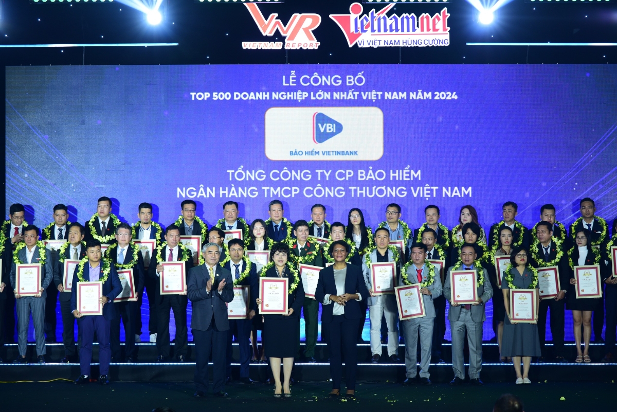 Bảo hiểm VietinBank (VBI) được vinh danh trong Top 500 doanh nghiệp lớn nhất Việt Nam 2024, tăng 81 bậc so với năm 2023.