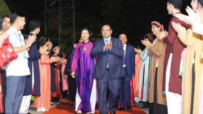 PM attends the opening of first Cultures of the World Festival in Hanoi