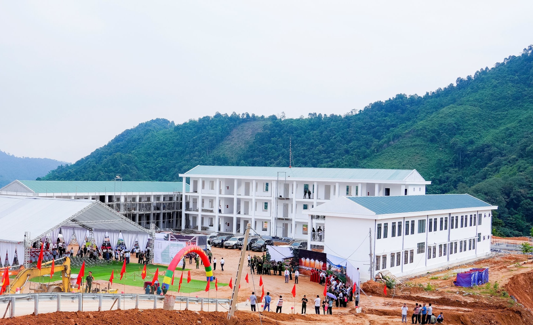 Trường Phổ thông nội trú liên cấp TH và THCS Na Ngoi. Ảnh: Phạm Bằng