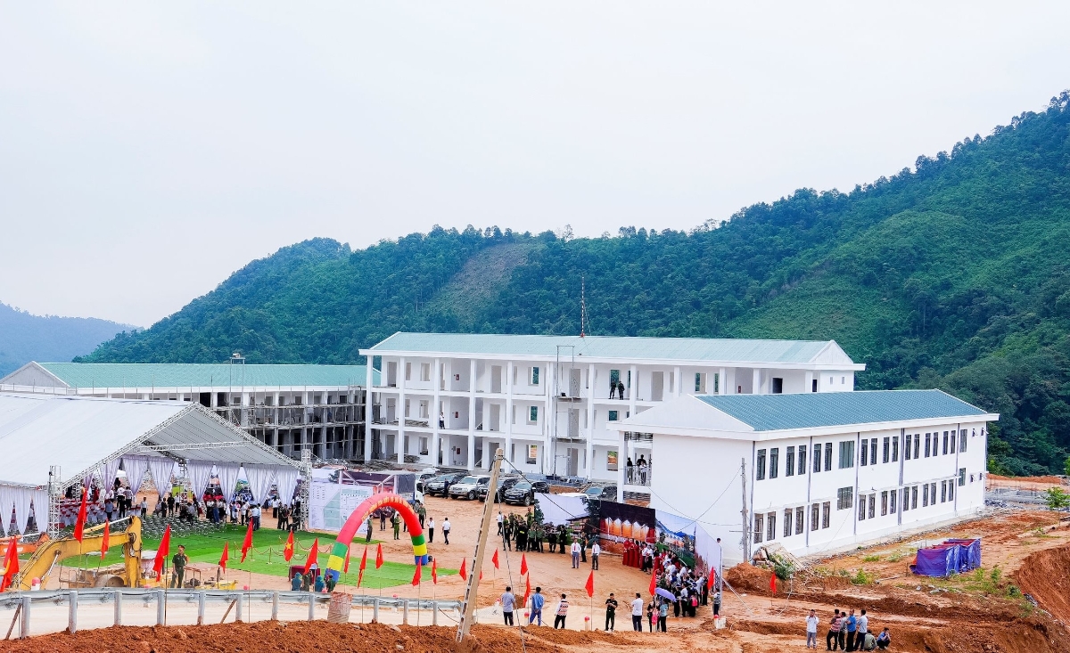 Trường Phổ thông nội trú liên cấp TH và THCS Na Ngoi. Ảnh: Phạm Bằng