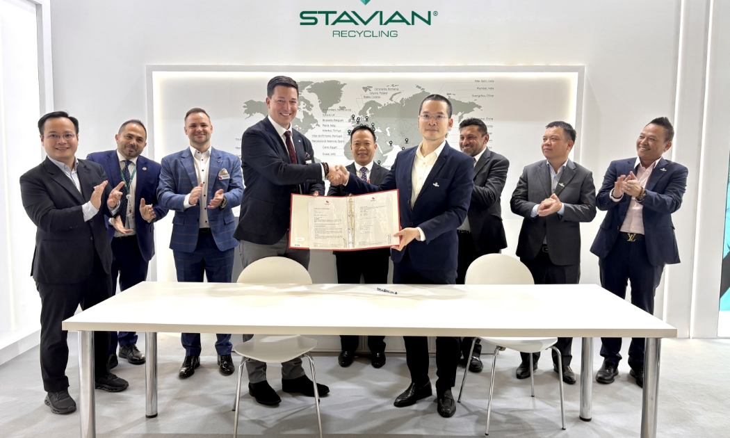 Lễ ký kết MOU giữa Stavian Recycling và Starlinger và AMUT.