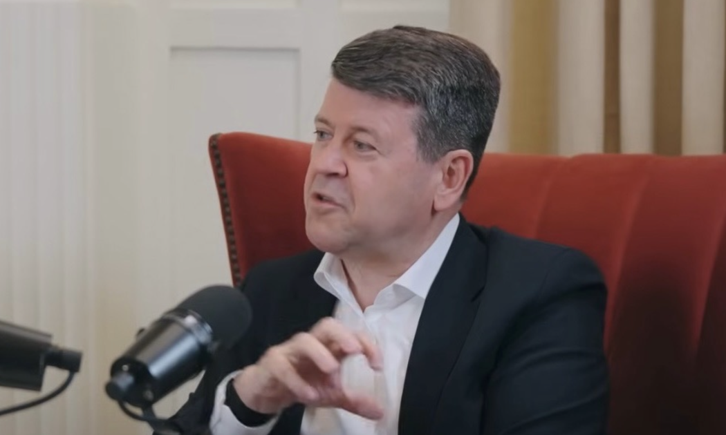 Ông Bob McCooey - Phó Chủ tịch Nasdaq.