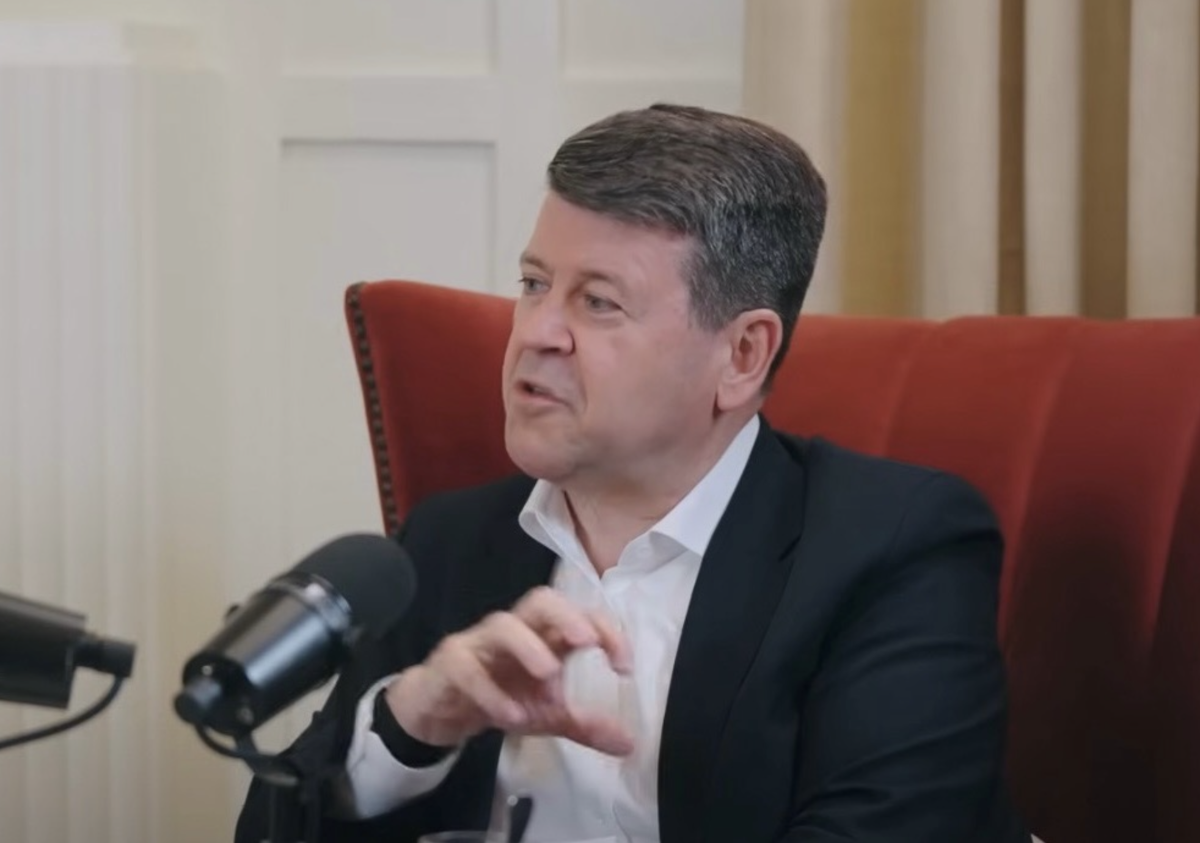 Ông Bob McCooey - Phó Chủ tịch Nasdaq.