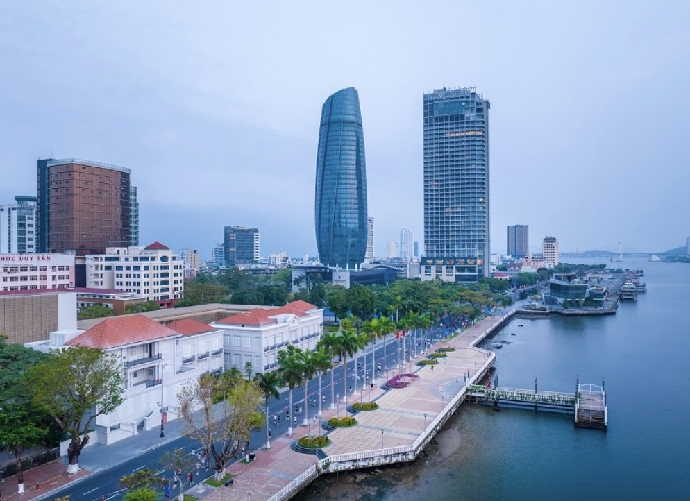 Trung tâm Hành chính Đà Nẵng (Tòa nhà bên trái)