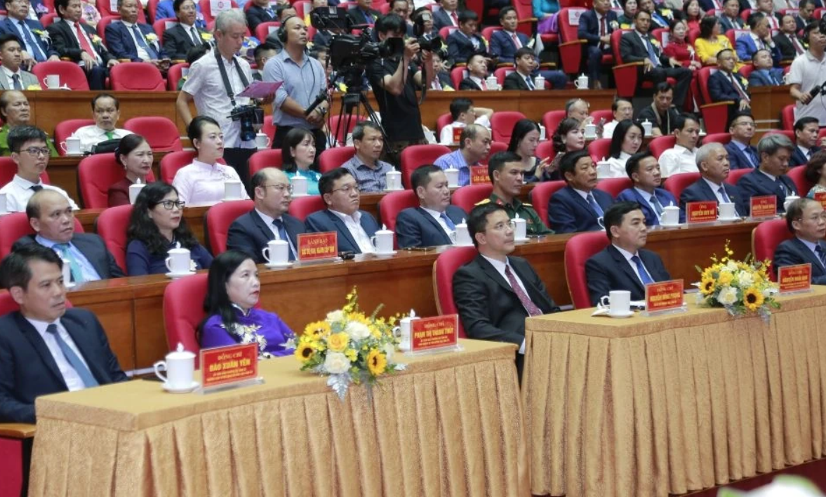 Các đại biểu tham dự Lễ tôn vinh,