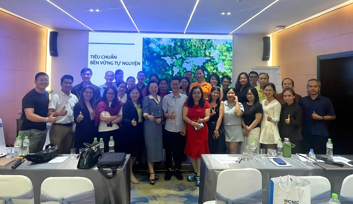 Khóa đào tạo tại TP.HCM được thiết kế bài bản với 4 buổi học, thu hút sự tham gia của hàng chục doanh nghiệp, tạo thành một lộ trình xuyên suốt từ lý thuyết nền tảng đến kinh nghiệm thực chiến.