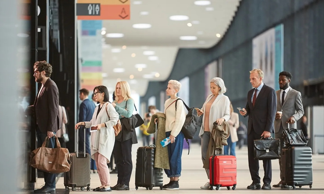 Các quốc gia trong khối Schengen tự động ghi nhận thông tin nhập cảnh và xuất cảnh bằng công nghệ sinh trắc học.  Ảnh: Euronews
