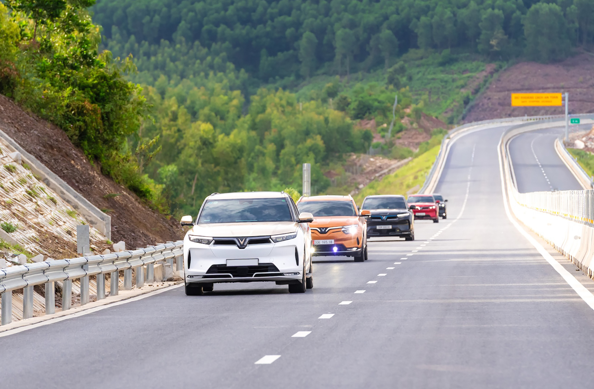 thị trường ô tô Việt tháng 9 năm 2025