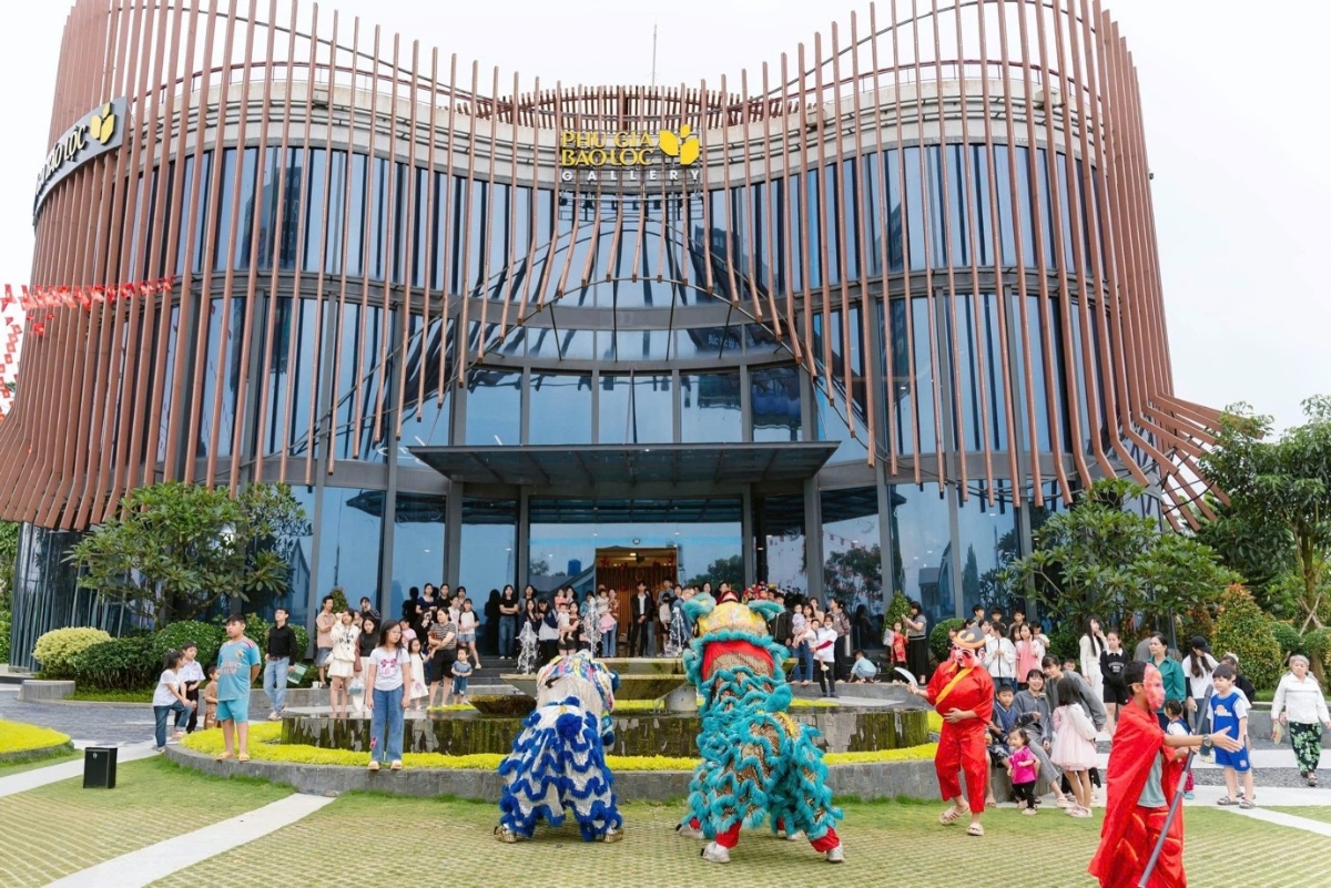 Lễ hội “Vui Hội Trăng Rằm” năm 2025 tổ chức tại khu đô thị Phú Gia Bảo Lộc.