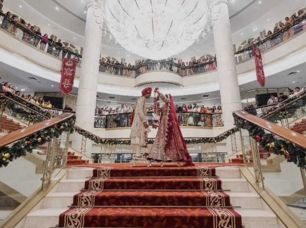 Một đám cưới tỷ phú Ấn Độ tại Đà Nẵng.