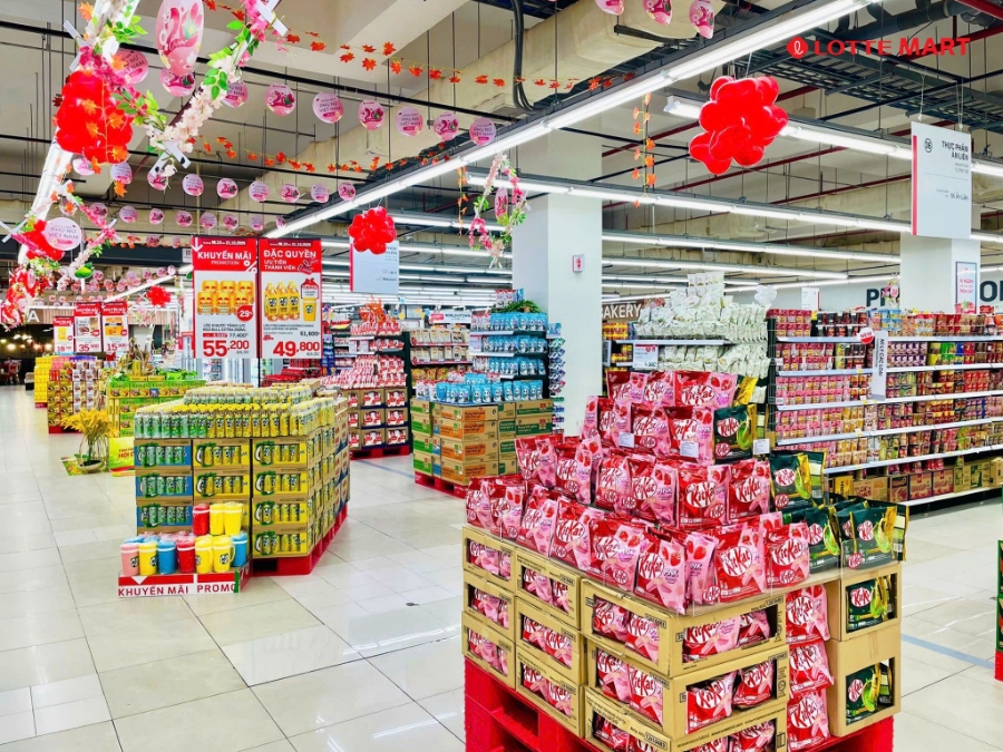 Các hệ thống siêu thị chúc mừng ngày phụ nữ Việt Nam 20/10 với nhiều ưu đãi, giảm giá.