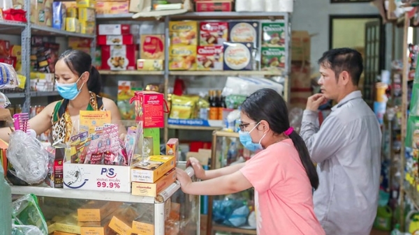 Áp thuế thu nhập cá nhân 17% nếu doanh thu vượt 3 tỷ đồng hai năm liên tiếp