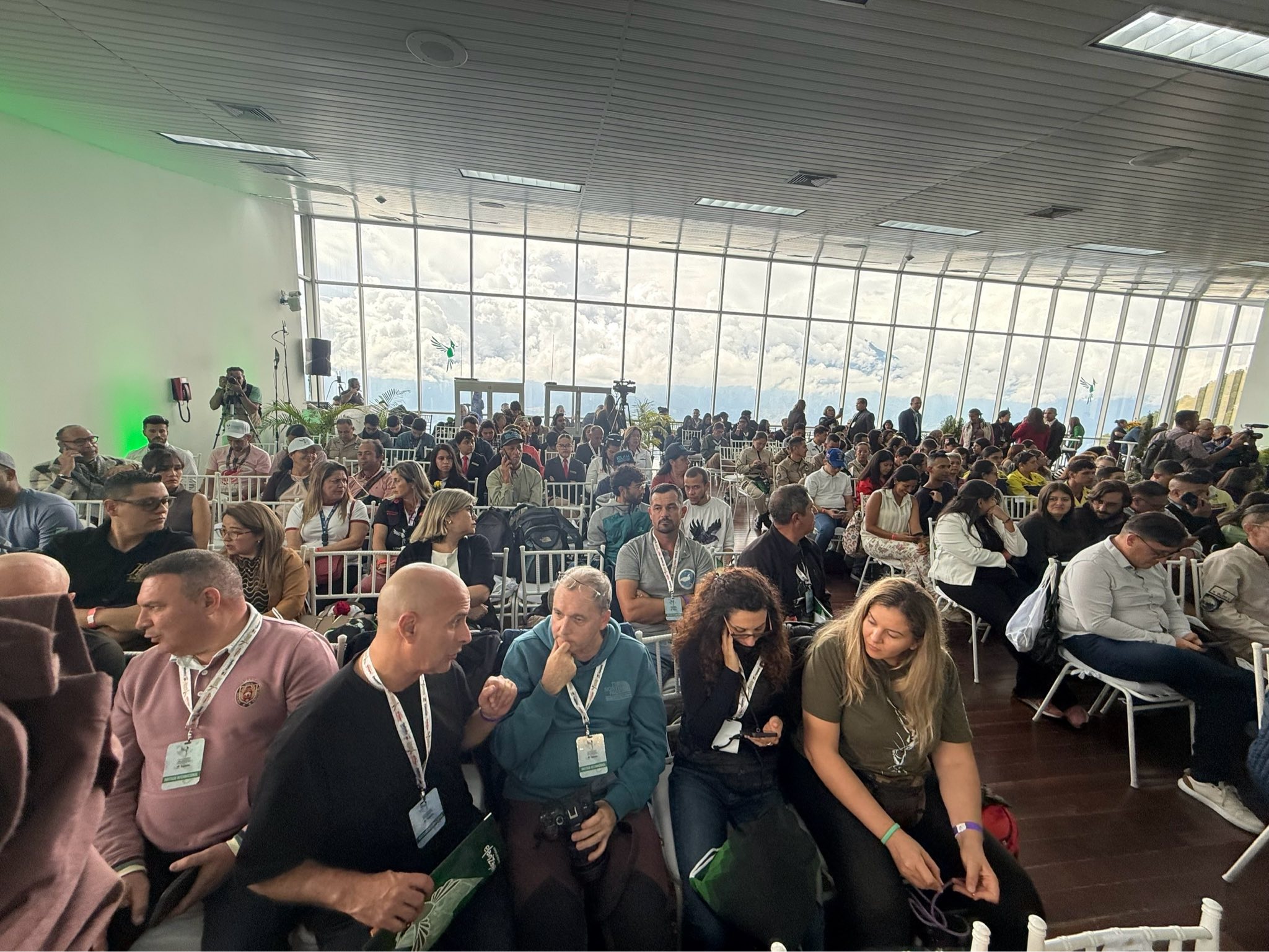 "Congreso Mundial de Aviturismo" quy tụ chuyên gia, học giả và nhà nghiên cứu hàng đầu về môi trường, du lịch thái và du lịch bền vững.