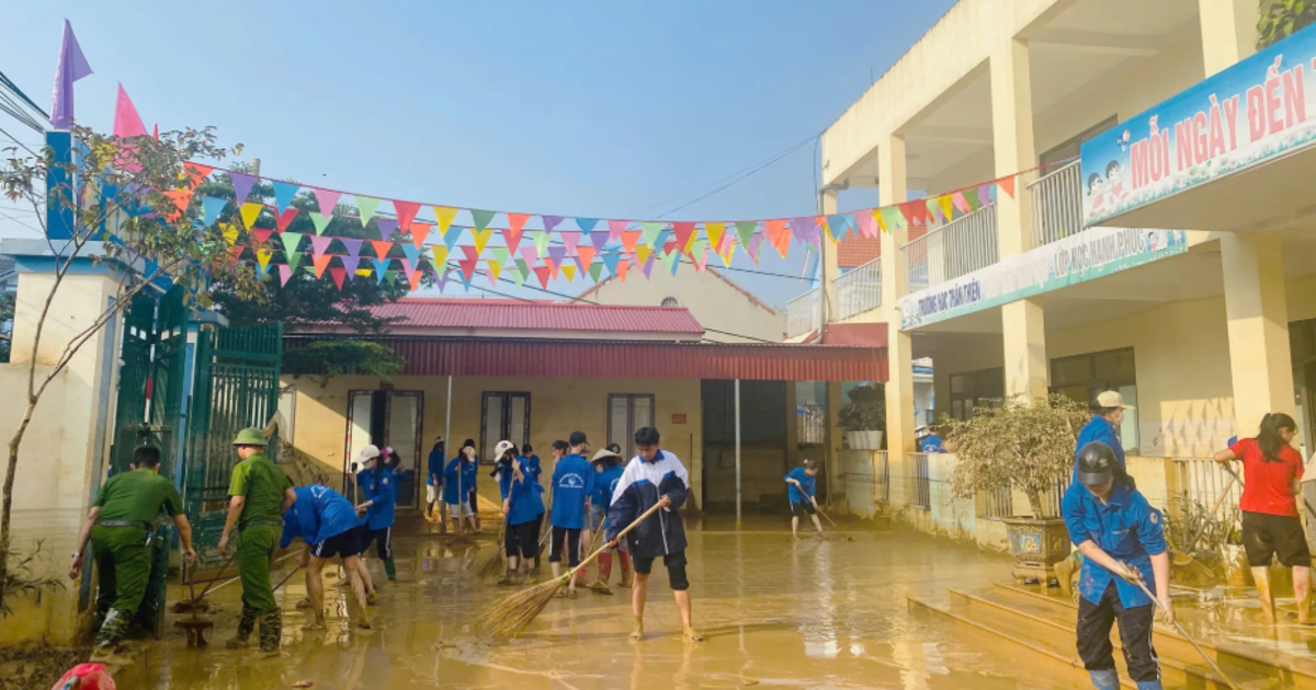 Khôi phục trường lớp sau thiên tai, không để gián đoạn giáo dục