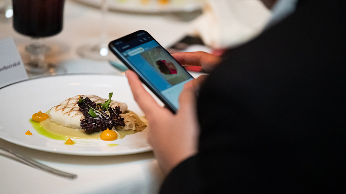 Việc nhận tài trợ&nbsp;không có nghĩa là Michelin thoả hiệp với các tiêu chuẩn khắt khe của mình.