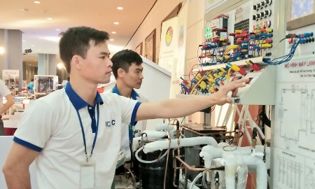 Hà Nội: Doanh nghiệp vẫn khát lao động tay nghề cao dịp cuối năm
