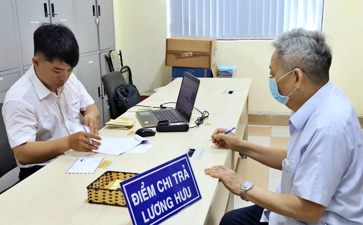 Gần 14.500 người chưa được chi trả chế độ nghỉ hưu, thôi việc 