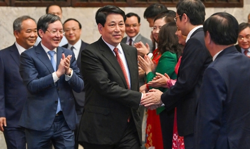 Chủ tịch nước: Khơi dậy và phát huy lòng yêu nước, khát vọng vươn lên làm giàu chính đáng của nông dân Việt Nam