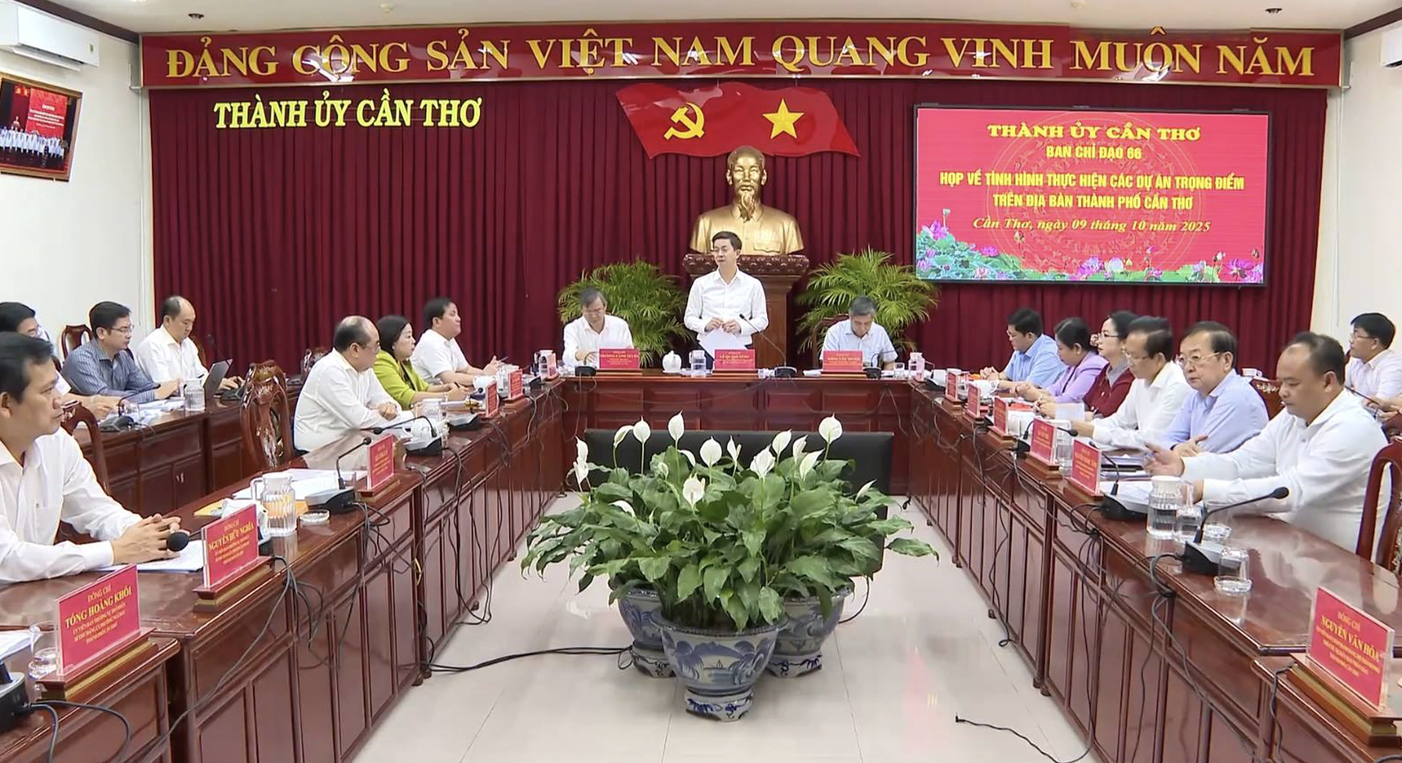 Cần Thơ gỡ vướng mắc, thúc tiến độ các dự án trọng điểm - Ảnh 1