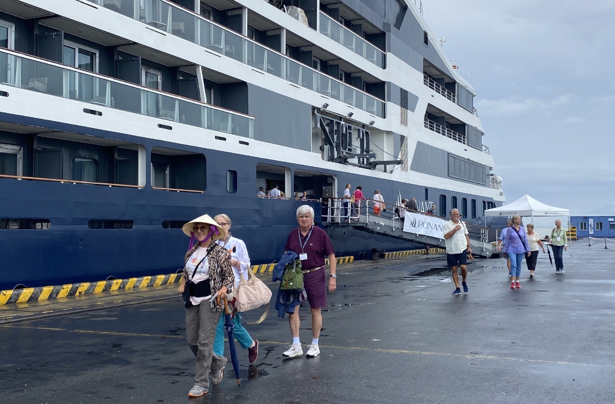 Khách tàu biển hiện nay chủ yếu là khách lẻ, khách gia đình.