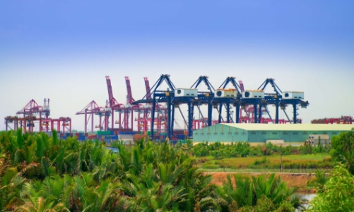 Tổng giám đốc Ngân hàng DBS, chi nhánh HCM: “Việt Nam tăng trưởng số và xanh giữa bất ổn toàn cầu”