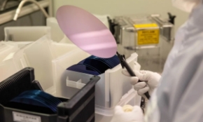 EU đã dành nhiều năm qua để cam kết bảo vệ các nhà sản xuất trong nước khỏi Trung Quốc. Ảnh: Bloomberg