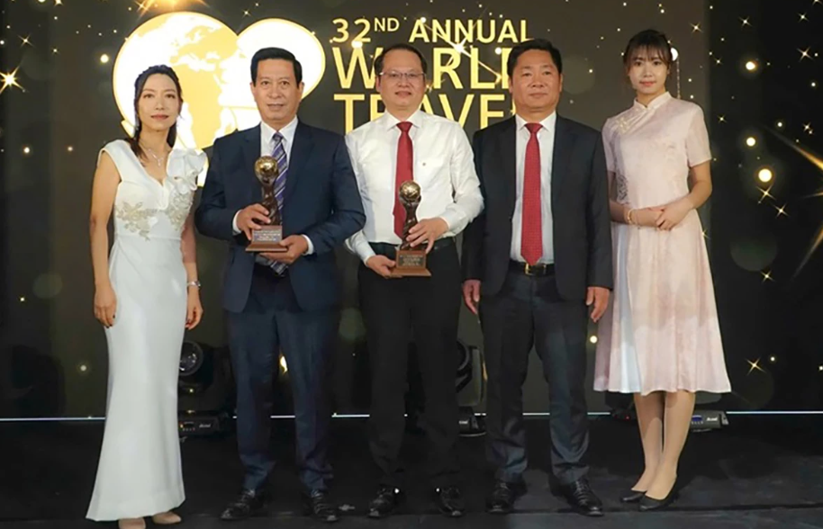 Vườn Quốc gia Phong Nha - Kẻ Bàng nhận "cú đúp" giải thưởng lịch sử. Ảnh: Ngọc Hải