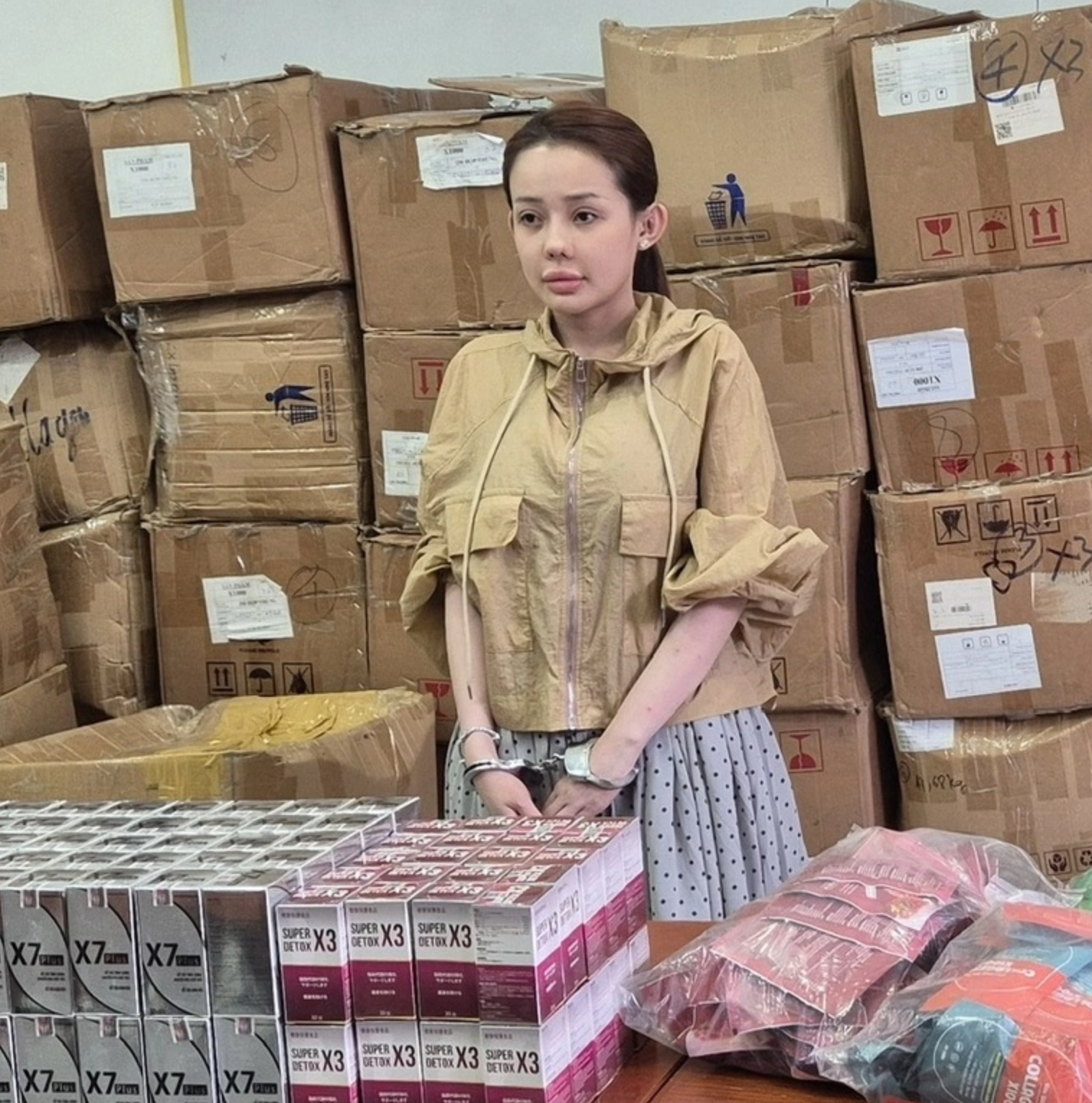 Ngày 13/10, thông tin Ngân 98 bị bắt khiến dư luận quan tâm.