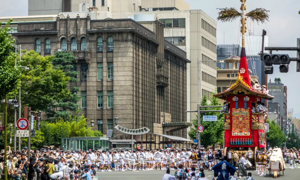 Trong bảng xếp hạng 10 thành phố lớn hàng đầu thế giới, cố đô Kyoto của Nhật Bản đứng thứ hai.