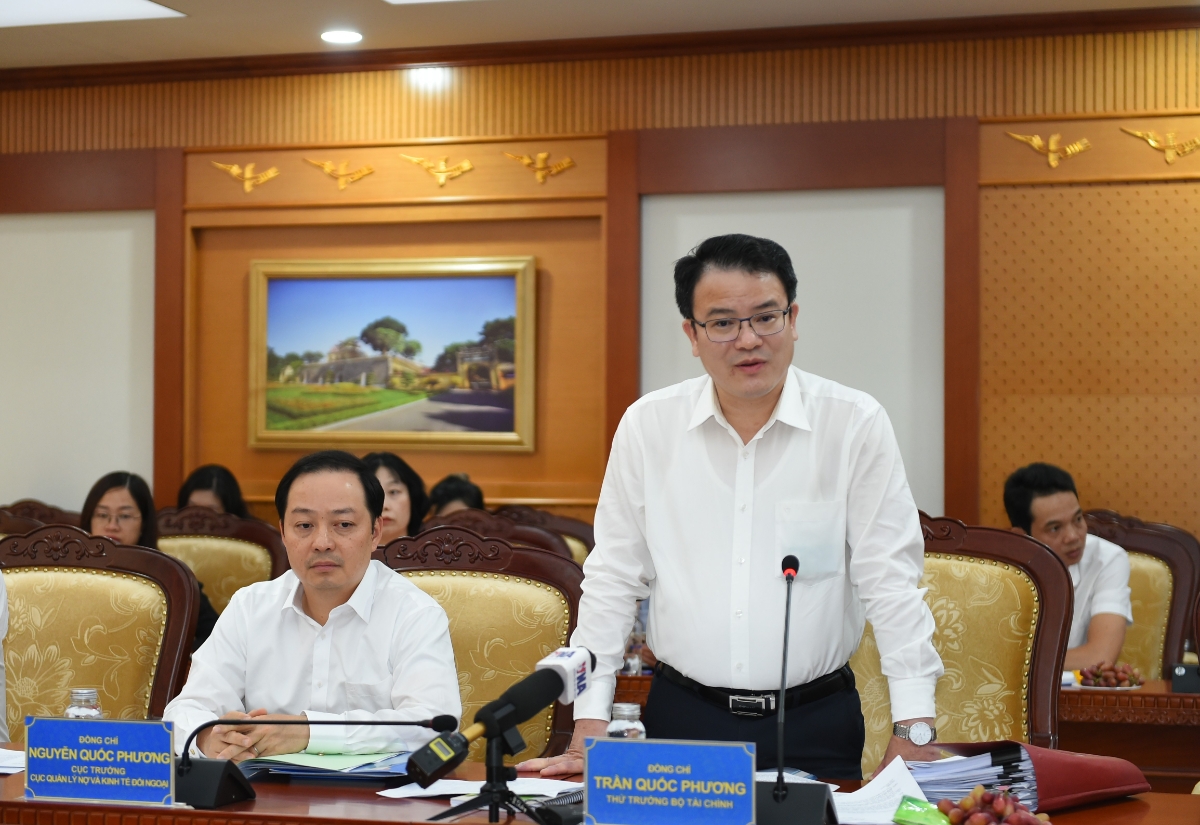 Thứ trưởng Bộ Tài chính Trần Quốc Phương phát biểu&nbsp;