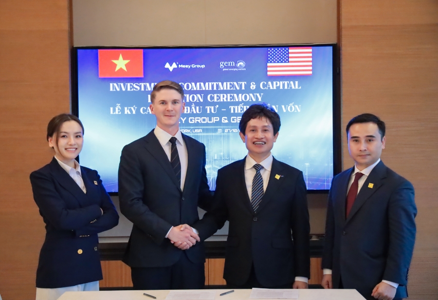 Lãnh đạo Meey Group và Quỹ GEM bắt tay khởi động lộ trình giải ngân. Ảnh: Meey Group.