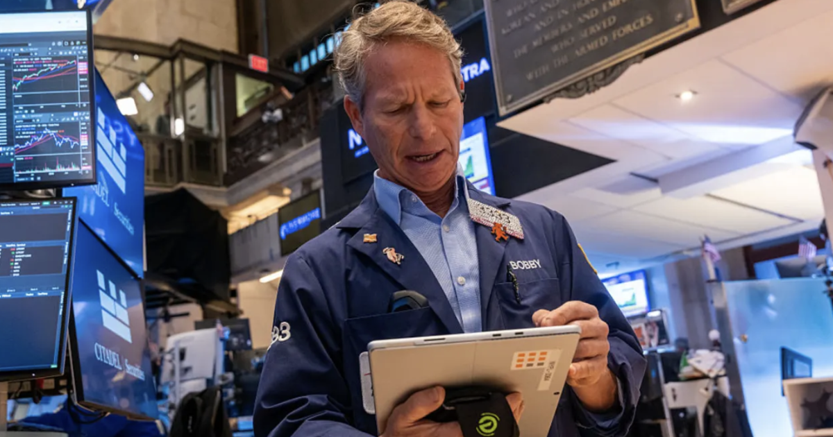 Chứng khoán Mỹ mất điểm vì Mỹ - Trung căng thẳng, giá dầu xuống đáy 5 tháng