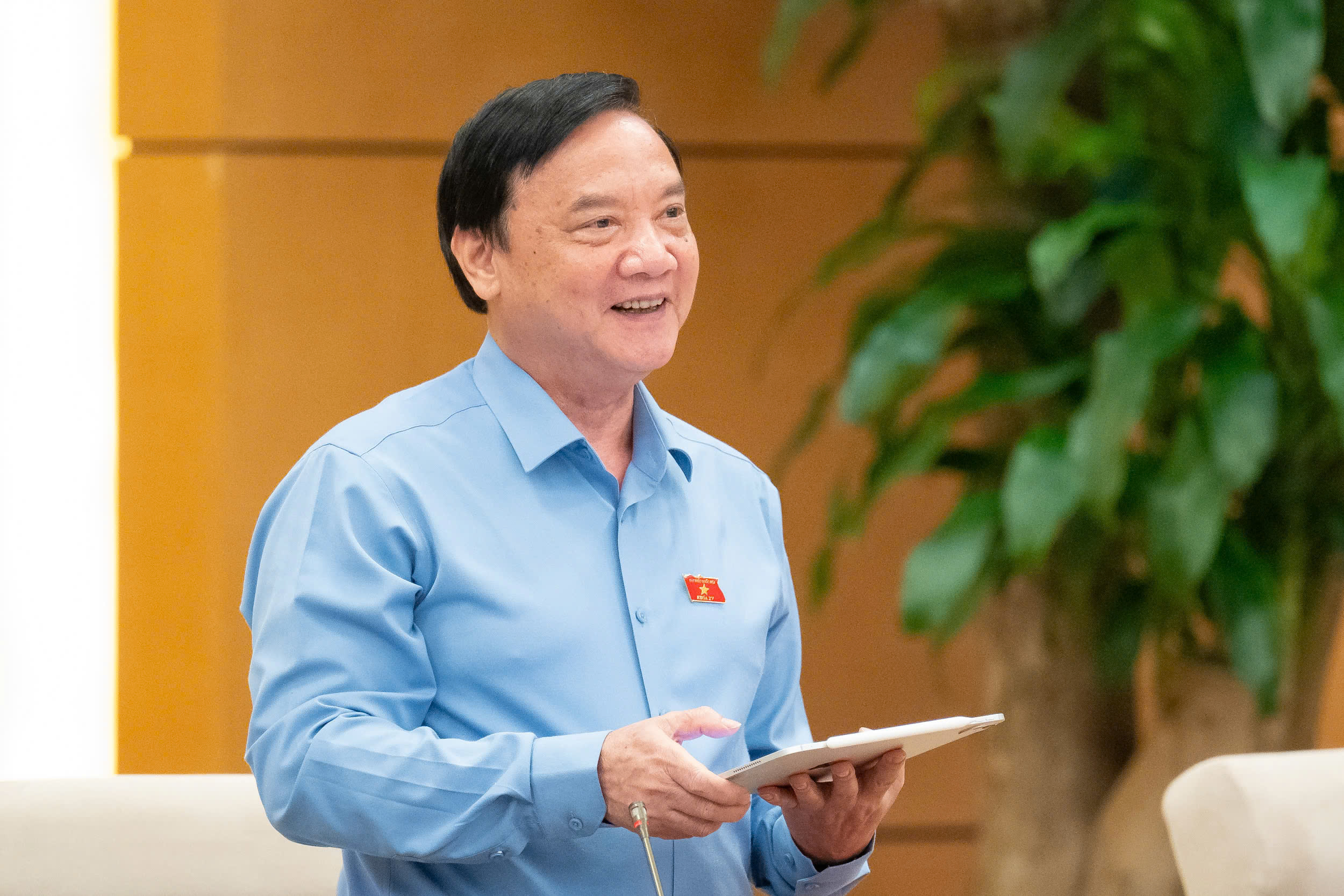 Phó Chủ tịch Quốc hội Nguyễn Khắc Định cho ý kiến tại phiên họp. Ảnh: Quốc hội.