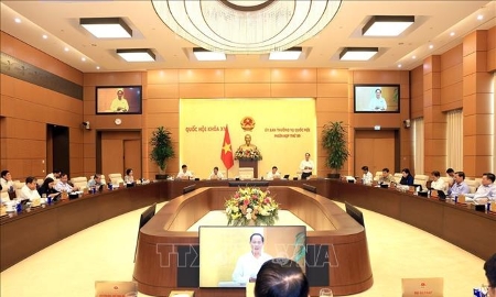 Phát triển kinh tế - xã hội năm 2025 đạt và vượt các chỉ tiêu
