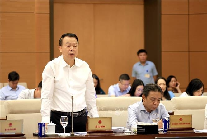 Đại diện Bộ Tài chính phát biểu. Ảnh: TTXVN.