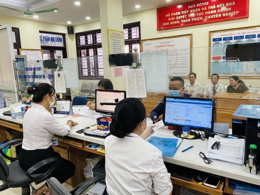 TP. Hồ Chí Minh hỗ trợ nhân sự thôi việc sau khi sắp xếp vay vốn lên tới 300 triệu đồng - Ảnh minh họa.
