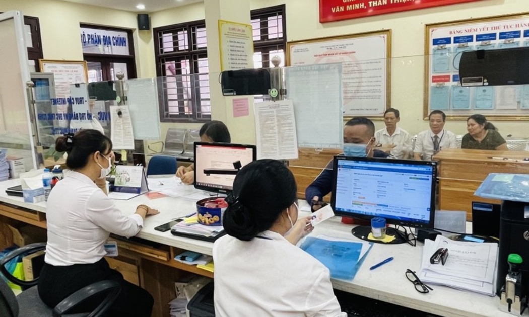 TP. Hồ Chí Minh hỗ trợ nhân sự thôi việc sau khi sắp xếp vay vốn lên tới 300 triệu đồng - Ảnh minh họa.
