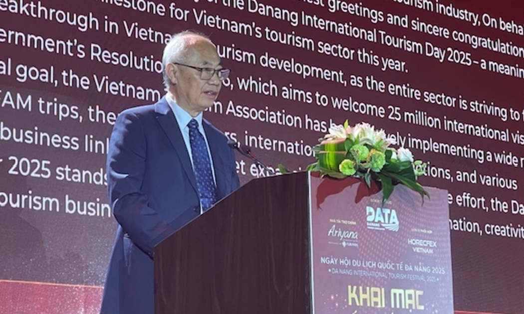Ông Vũ Thế Bình, Chủ tịch Hiệp hội Du lịch Việt Nam phát biểu khai mạc. Ảnh Ngô Anh Văn
