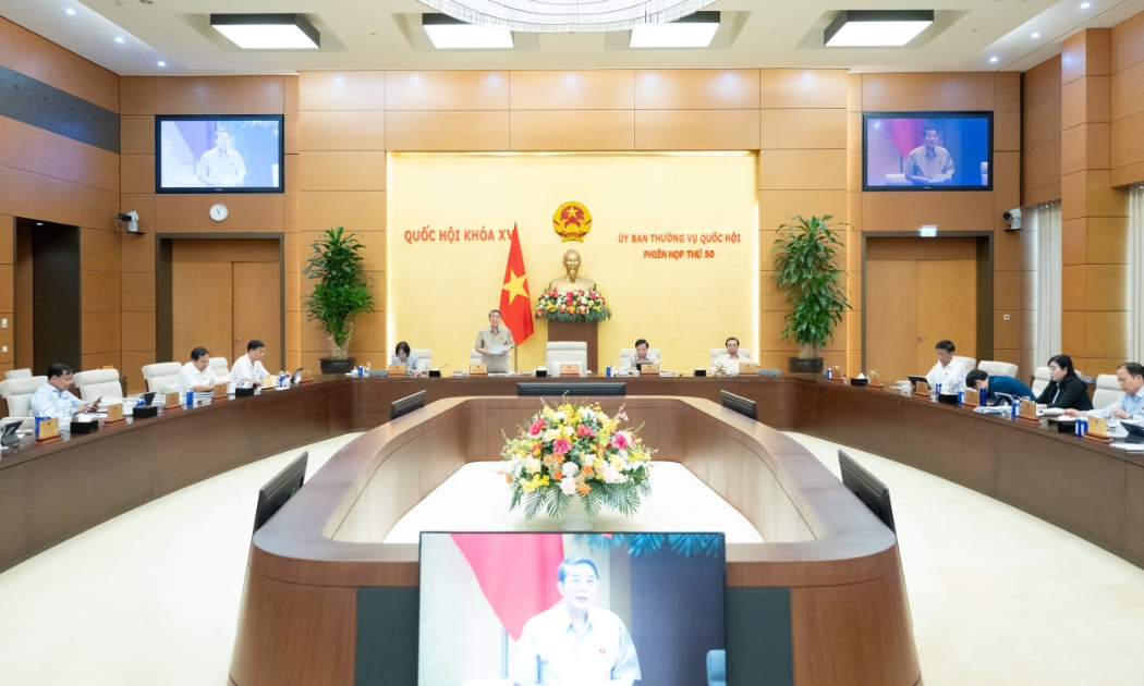 Quang cảnh Phiên thảo luận