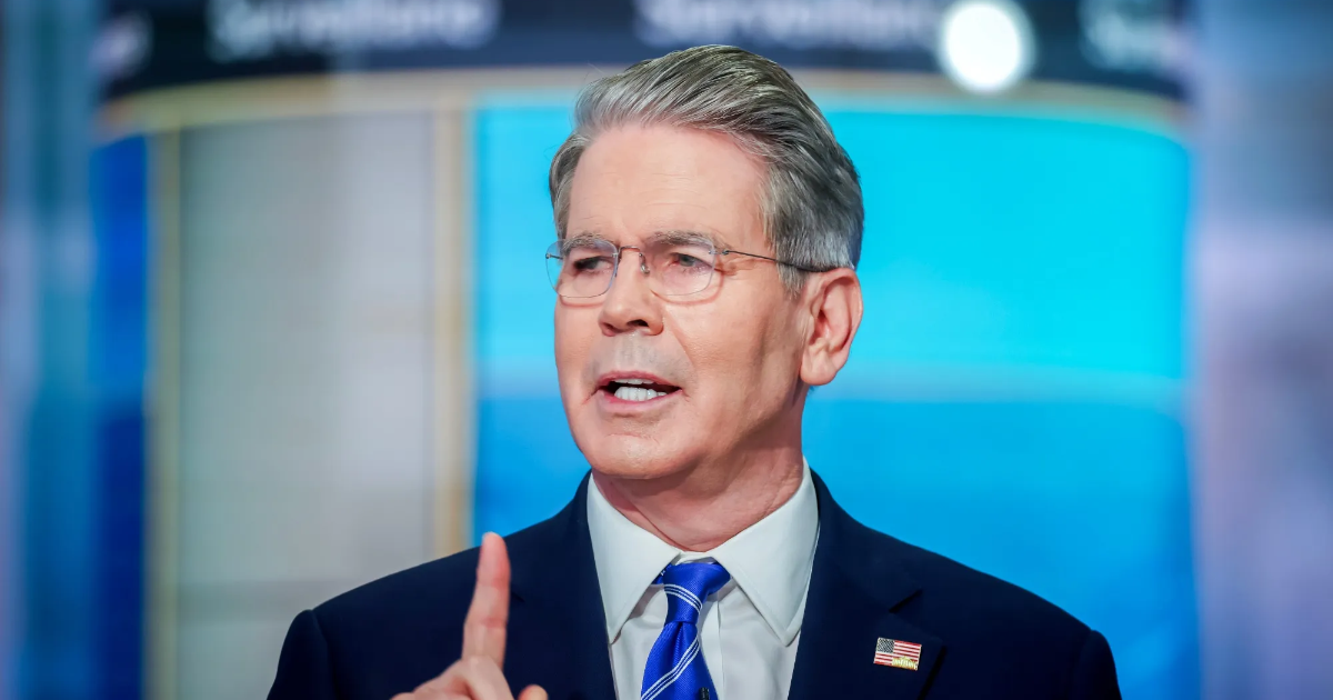 Ông Bessent: Chứng khoán có giảm cũng không ngăn Mỹ cứng rắn với Trung Quốc